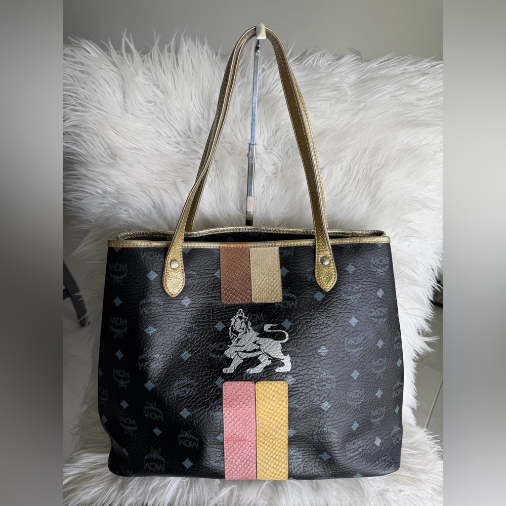 MCM Black Logo Princess Lion Tote